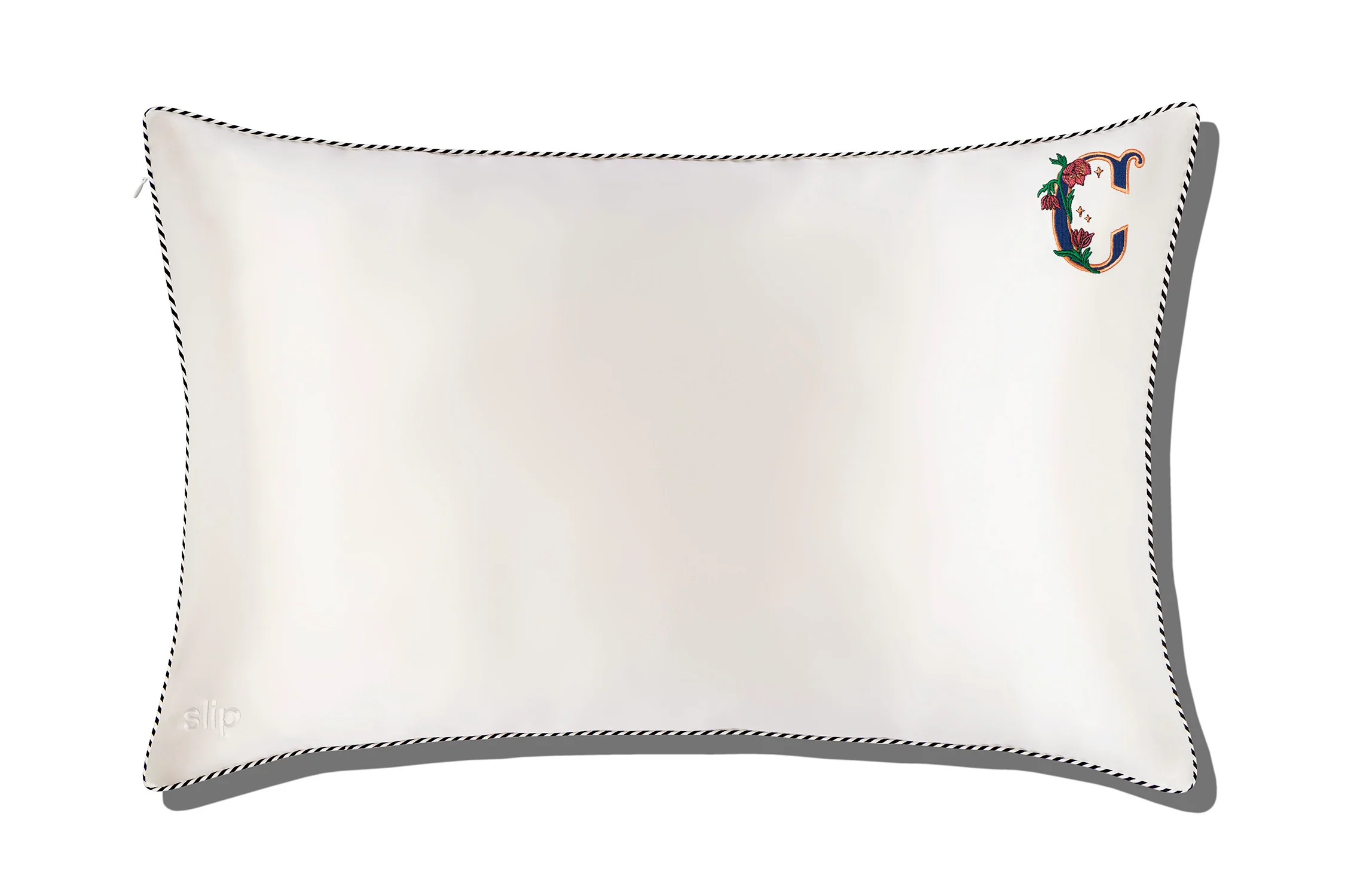 51-initial-collection-white-queen-zippered-pillowcase-6.webp Initial Collection White Queen Zippered Pillowcase